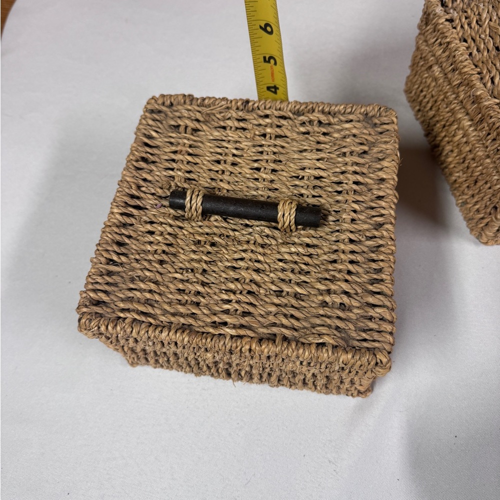Set of Seagrass Storage Baskets - Picture 4 of 16